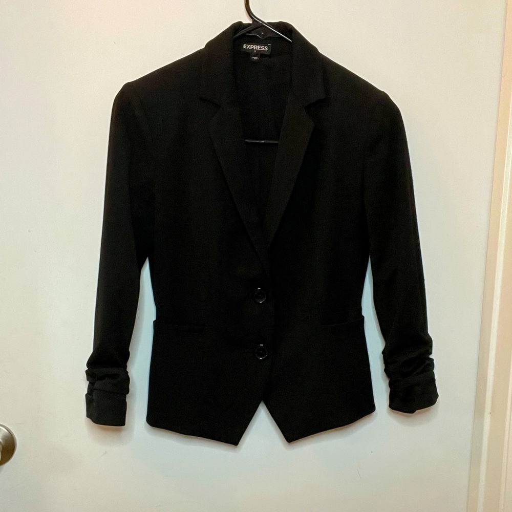 Express Women’s Size XS Cropped Black Blazer